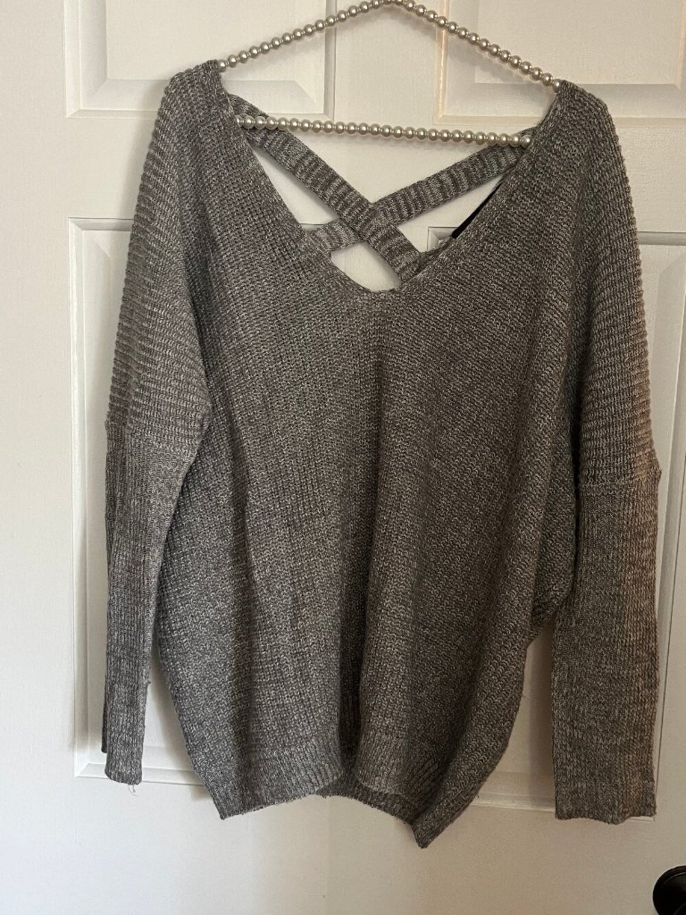 Forever 21 Ladies Oversized Long Sleeve V-Neck Marled Knit Sweater Size M